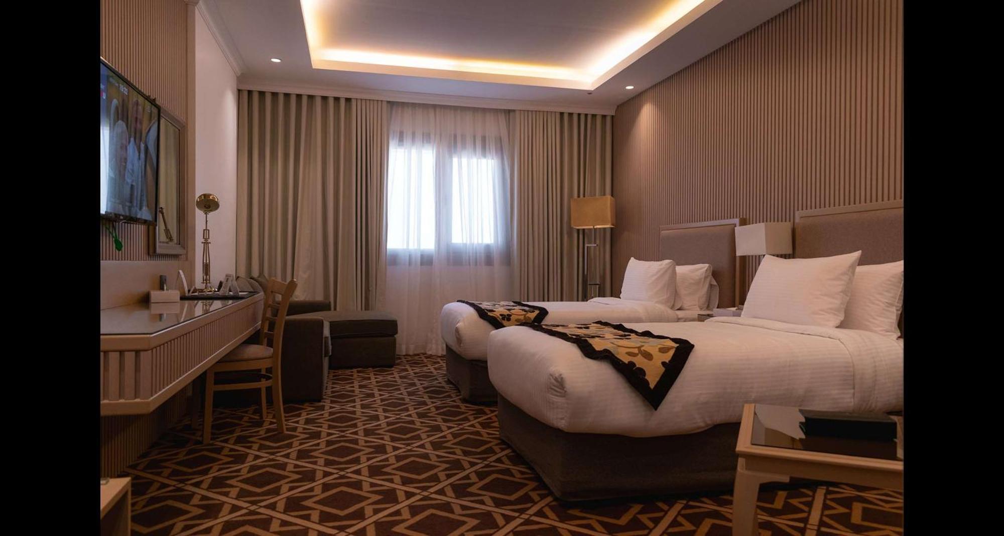 Best Western Plus Jeddah Hotel Madinah Road Ngoại thất bức ảnh