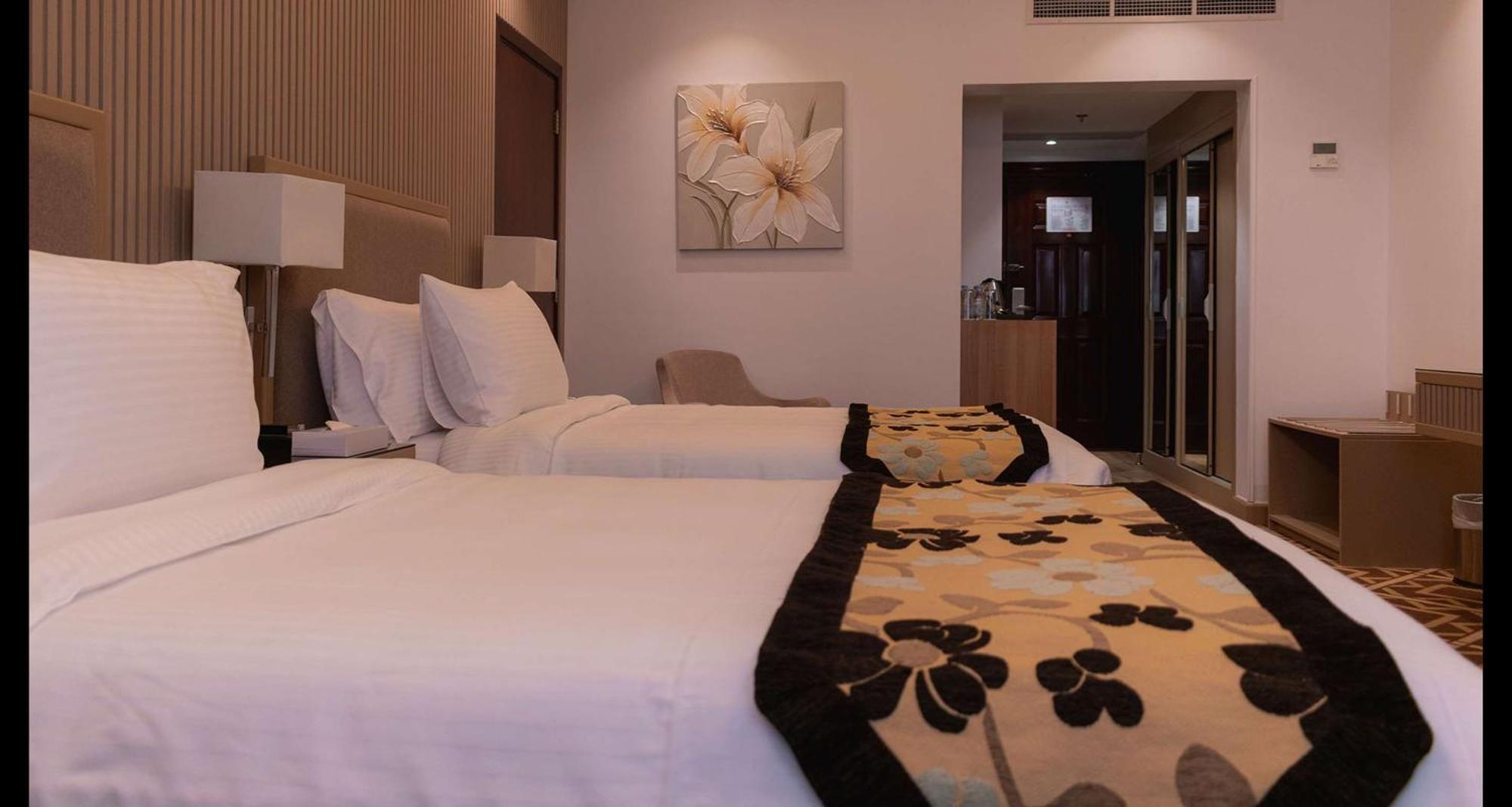 Best Western Plus Jeddah Hotel Madinah Road Ngoại thất bức ảnh