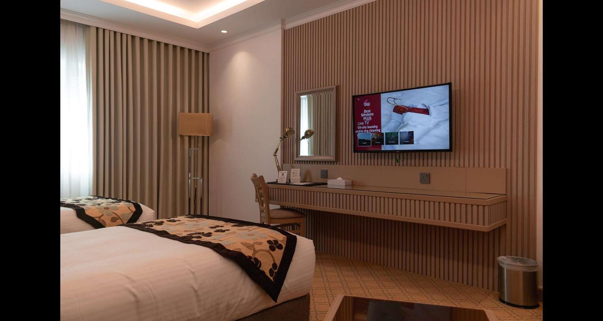 Best Western Plus Jeddah Hotel Madinah Road Ngoại thất bức ảnh